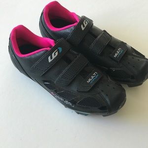 LOUIS GARNEAU Women’s Multi Air Flex Cycling Shoe